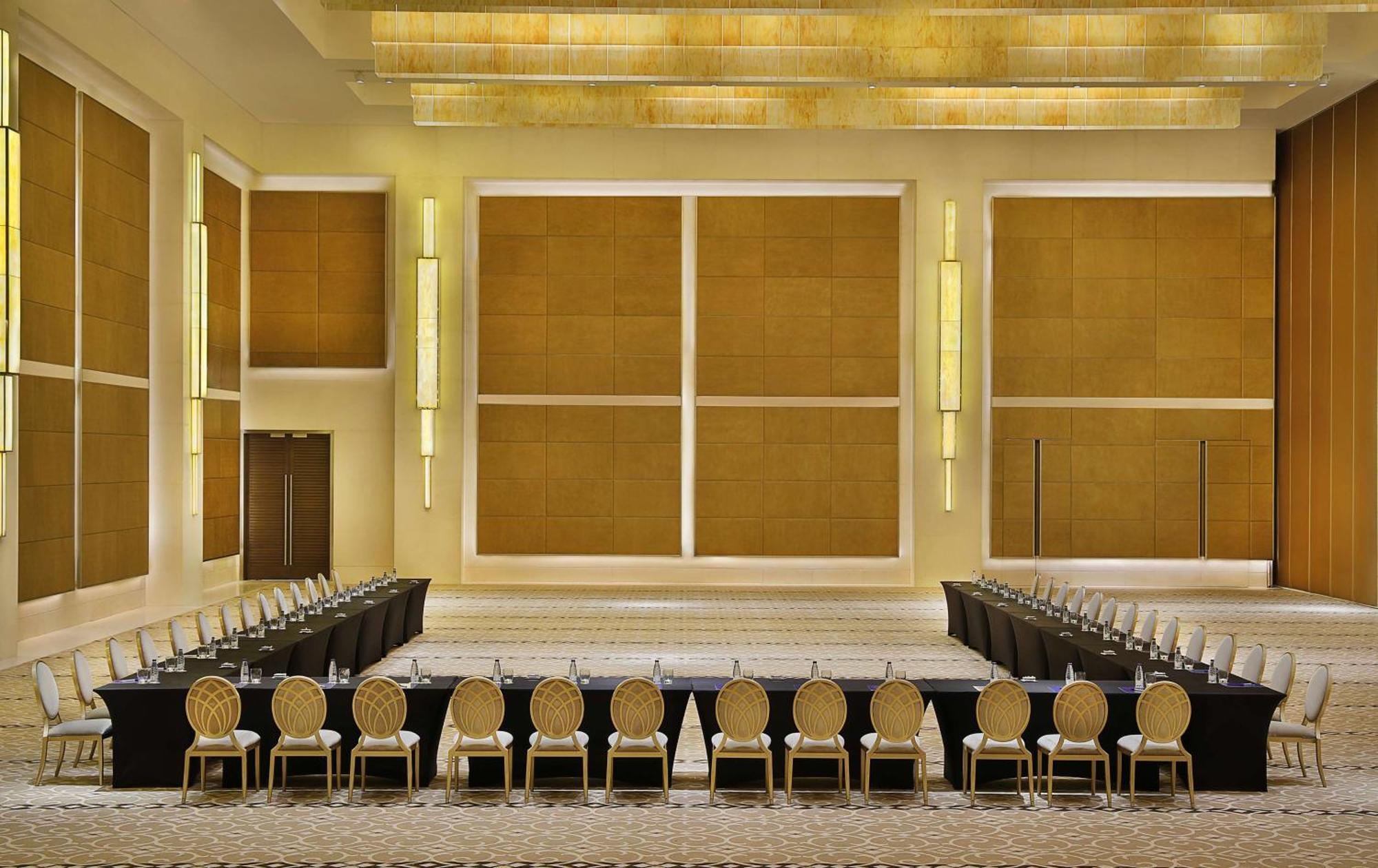 Hilton Riyadh Hotel & Residences Eksteriør bilde The Grand Ballroom