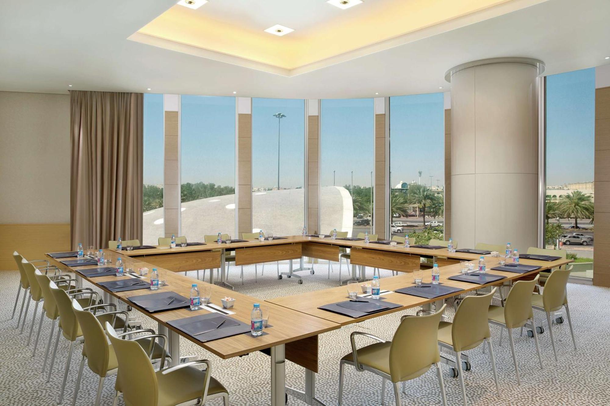 Hilton Riyadh Hotel & Residences Eksteriør bilde Meeting room