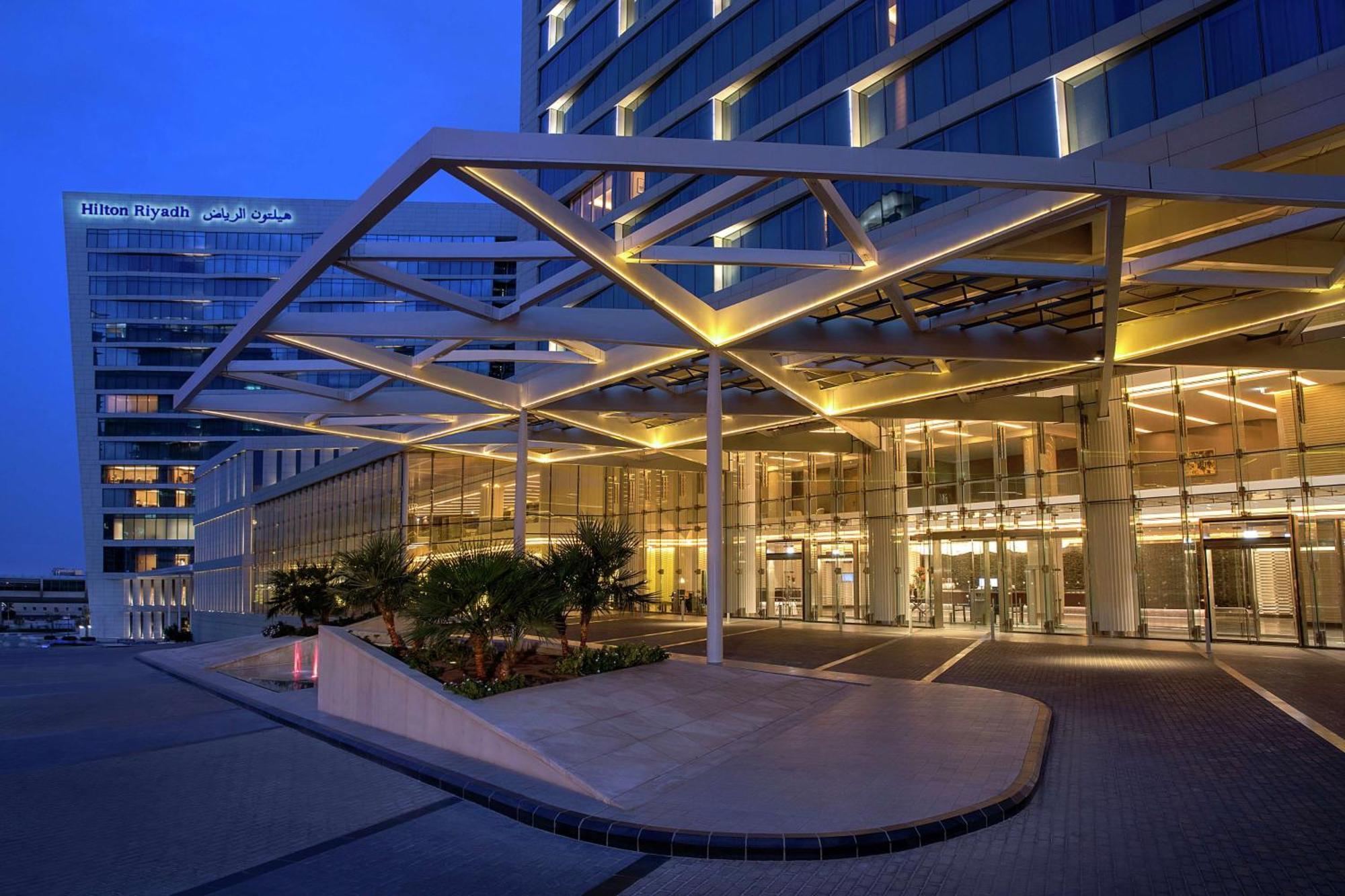 Hilton Riyadh Hotel & Residences Eksteriør bilde Entrance