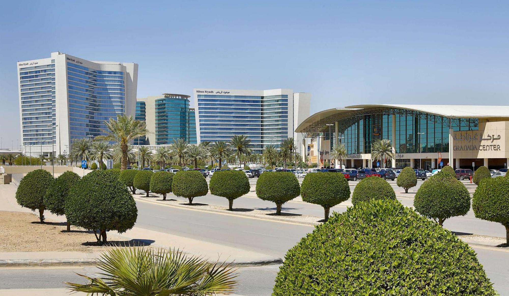 Hilton Riyadh Hotel & Residences Eksteriør bilde The convention center